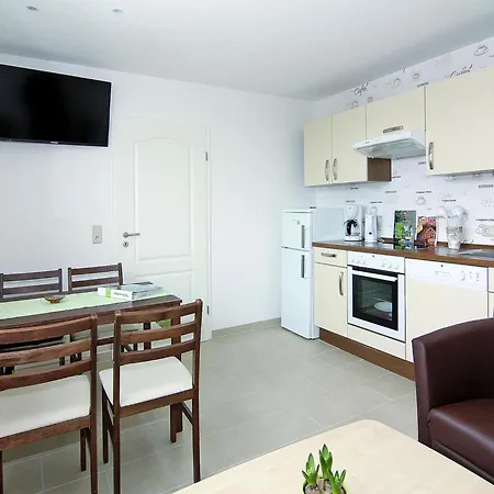 Apartman Ferienwohnung, Ribnitz-Damgarten